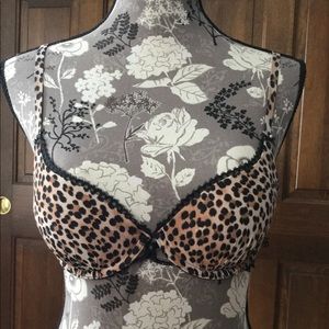 Victoria’s Secret Push Up Demi Bra, Size 32B